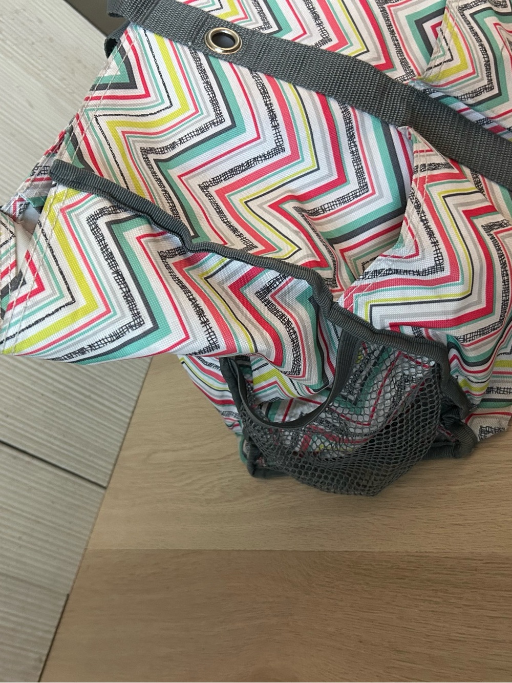 Thirty-One Items - Picture 4 of 13